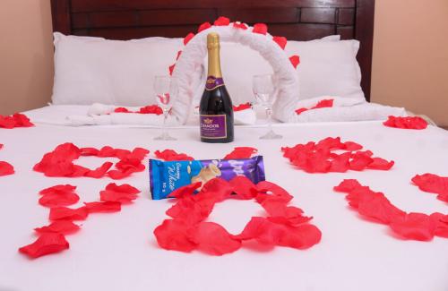 New Carnation Hotel Room